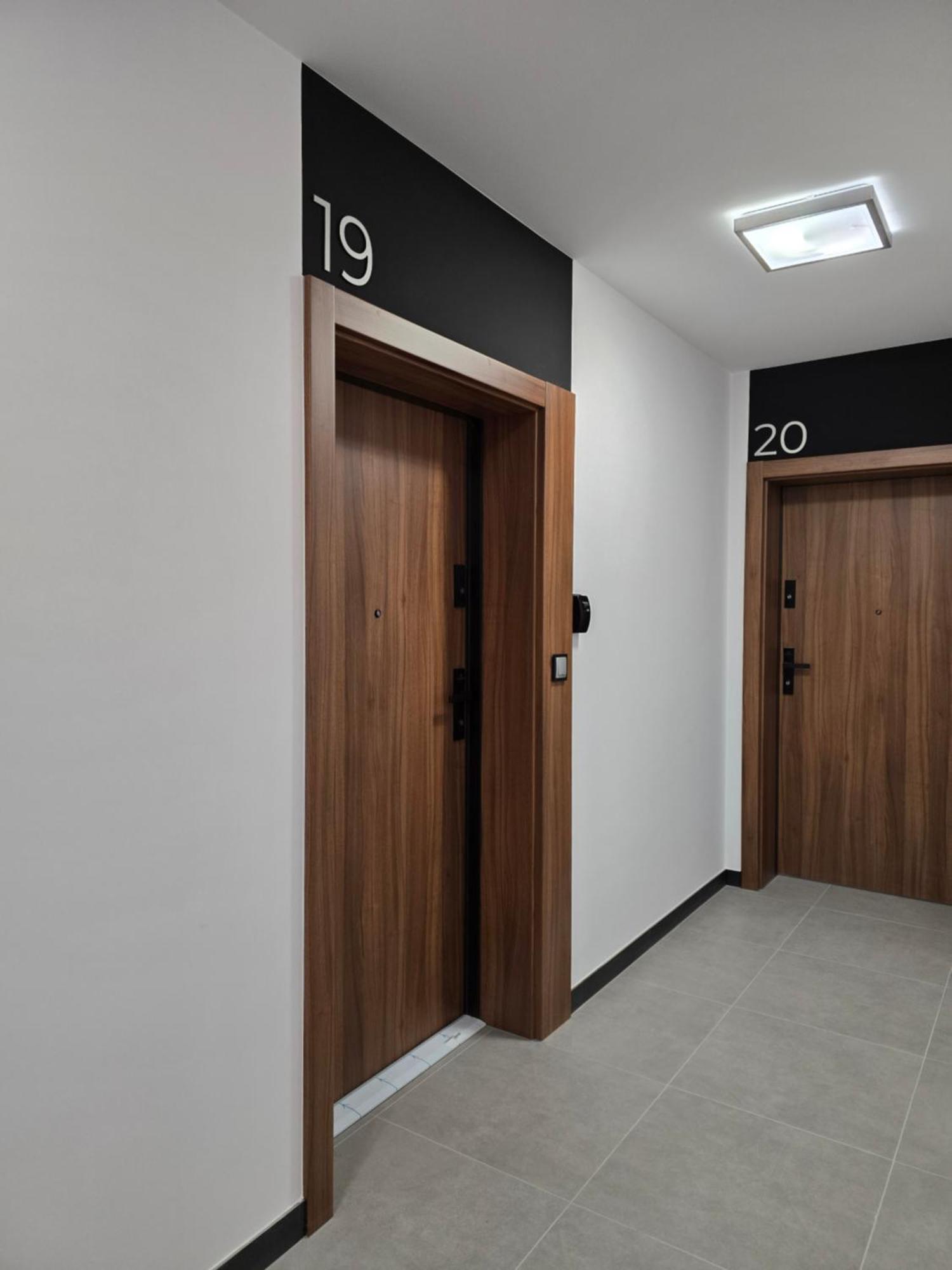 Ekskluzywny Apartament + Garaz كراكوفيا المظهر الخارجي الصورة